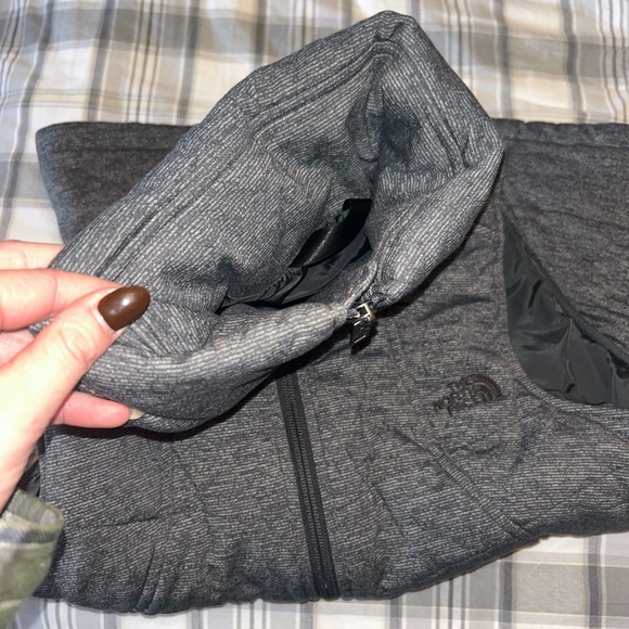 The North Face Vest - Picture 2 of 3